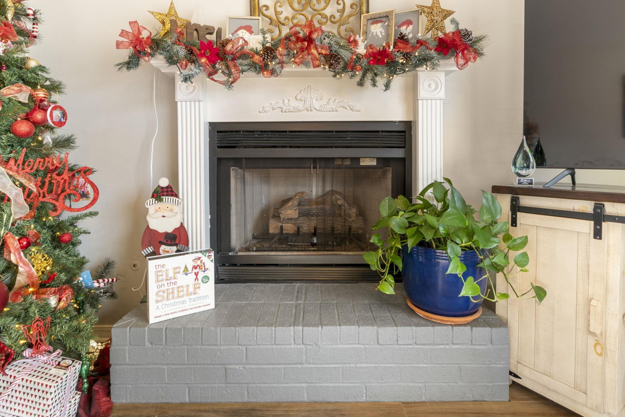 CARRIAGE COURTS - Residential