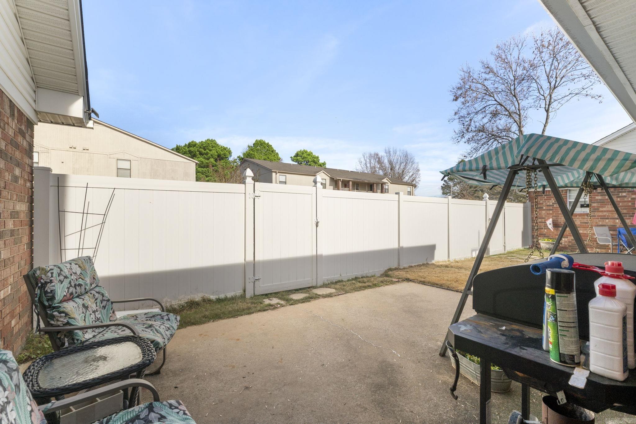 CARRIAGE COURTS - Residential