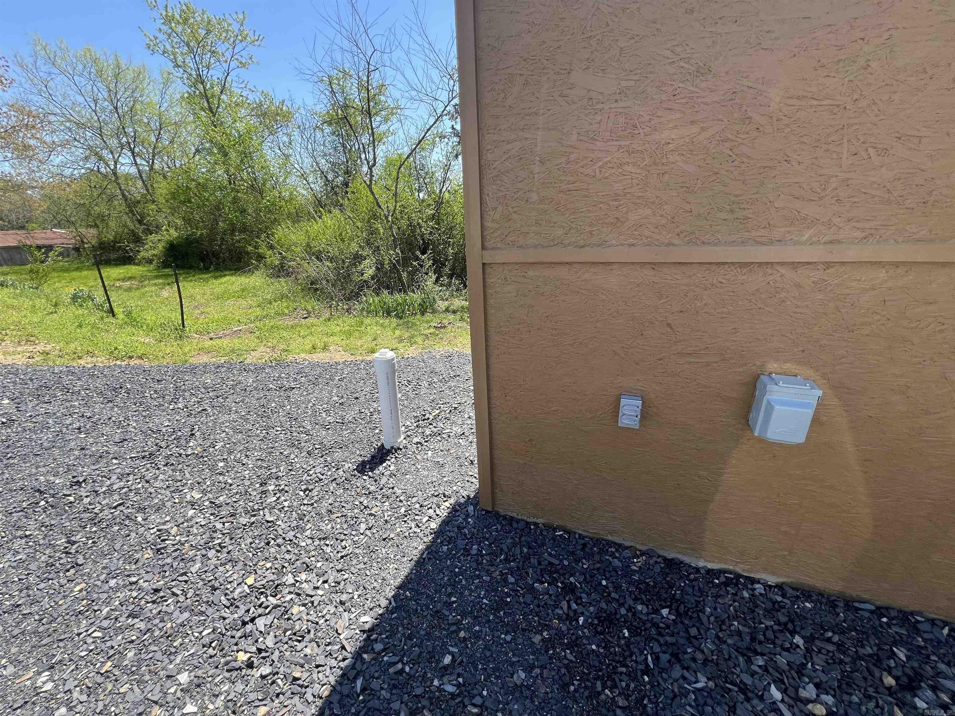 Metes & Bounds - Land