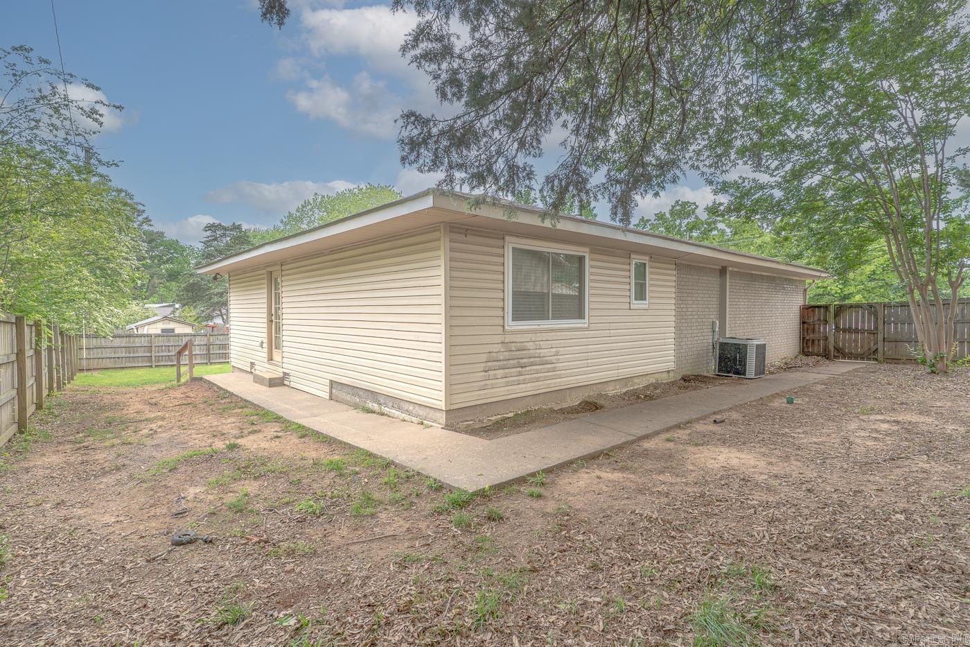 CEDAR RIDGE - Residential