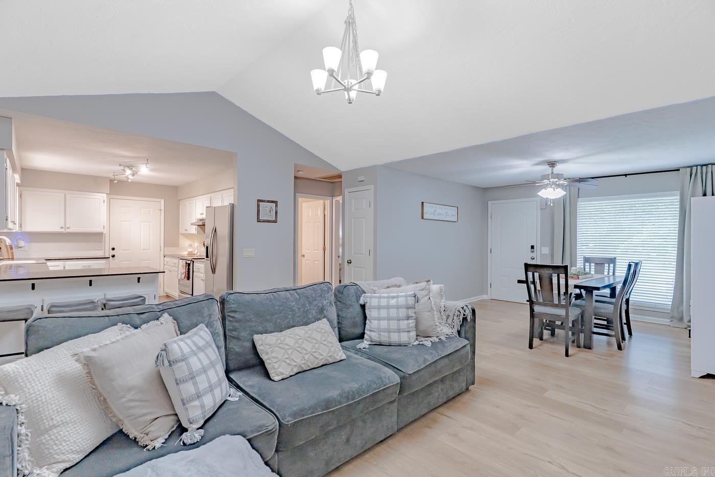 CEDAR RIDGE - Residential