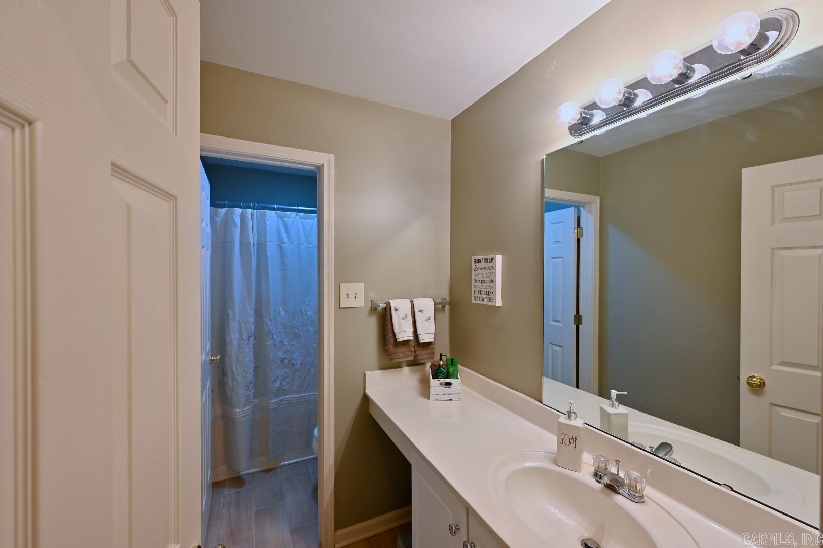 CHERRY CREEK ADDN - Residential