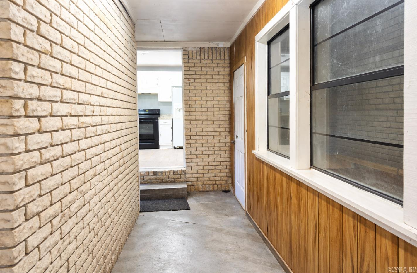 CAPITAL PLACE - Residential