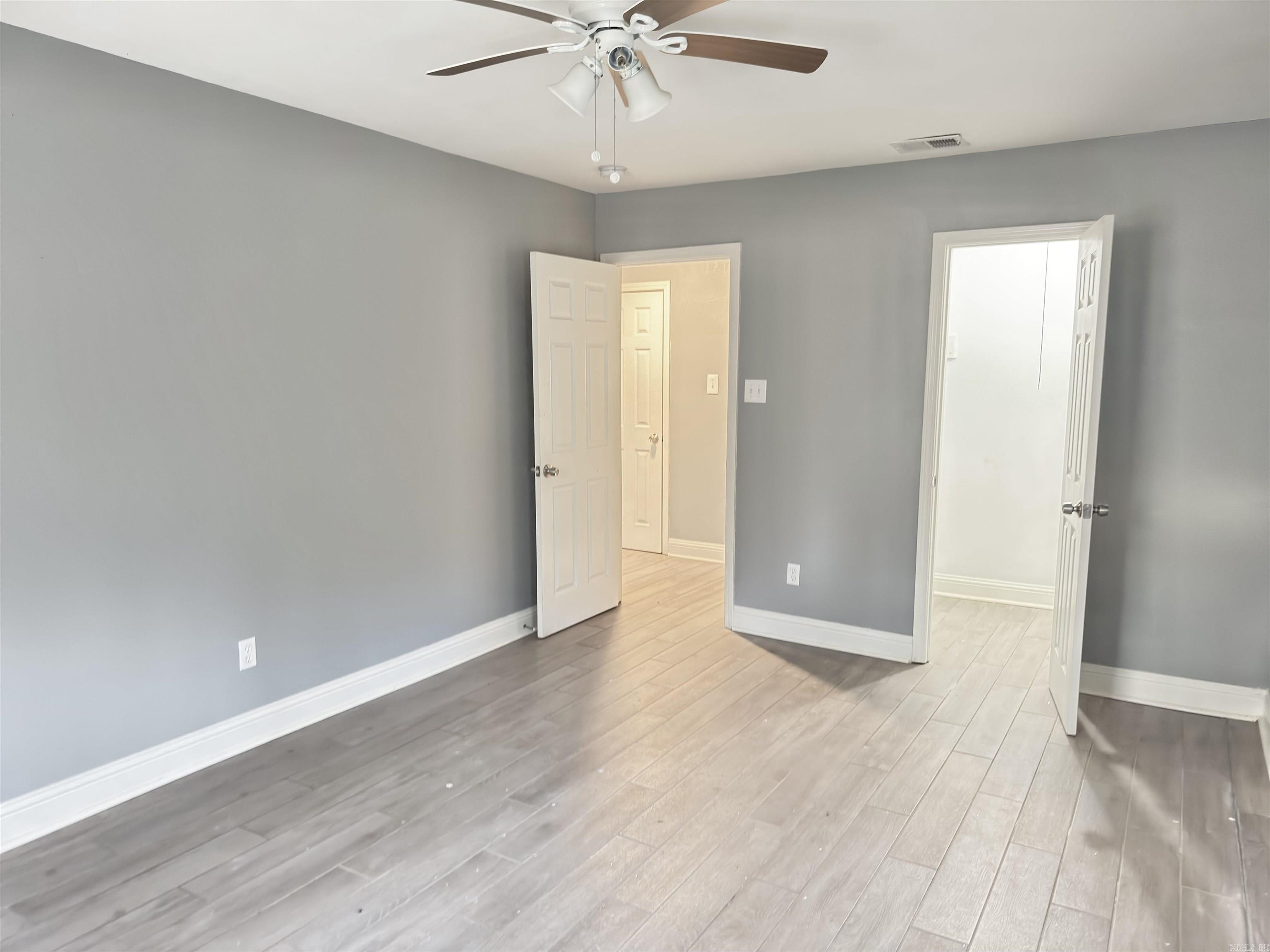 CAPITAL PLACE - Residential