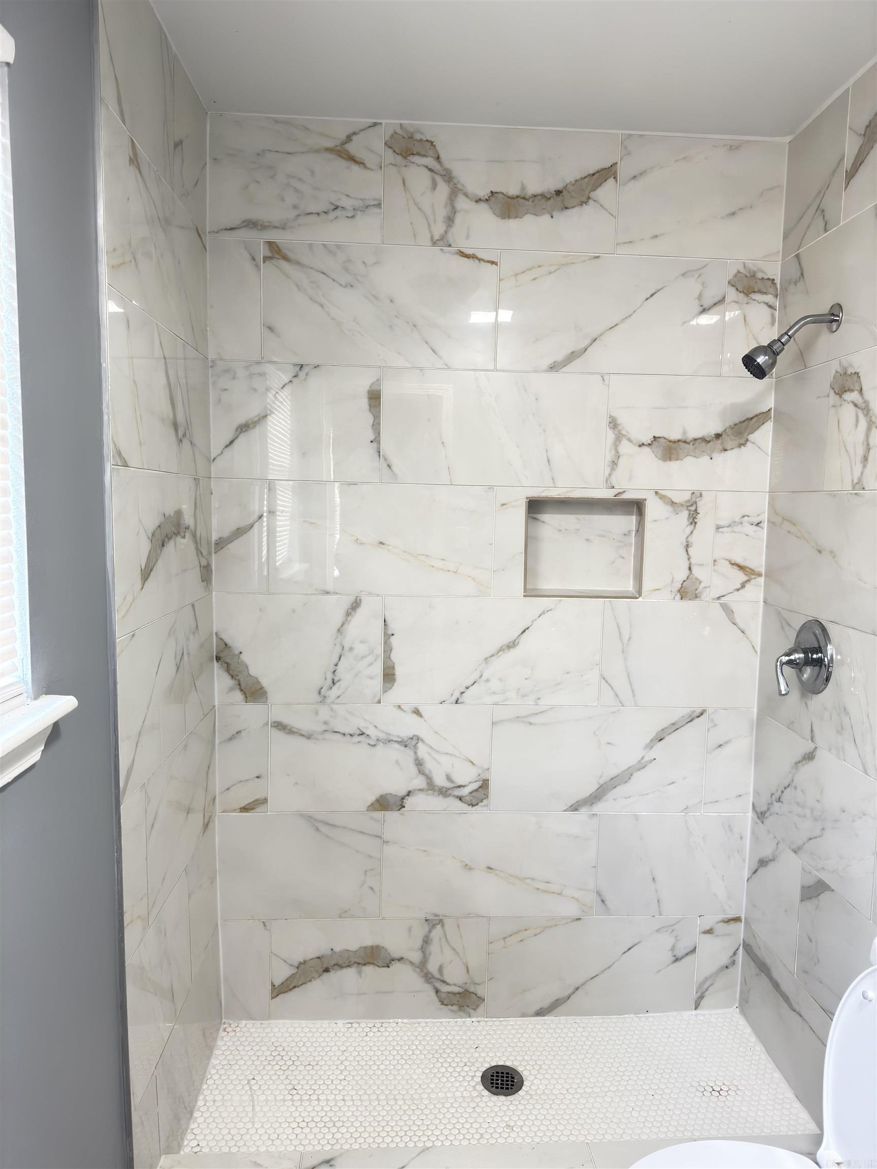 CAPITAL PLACE - Residential