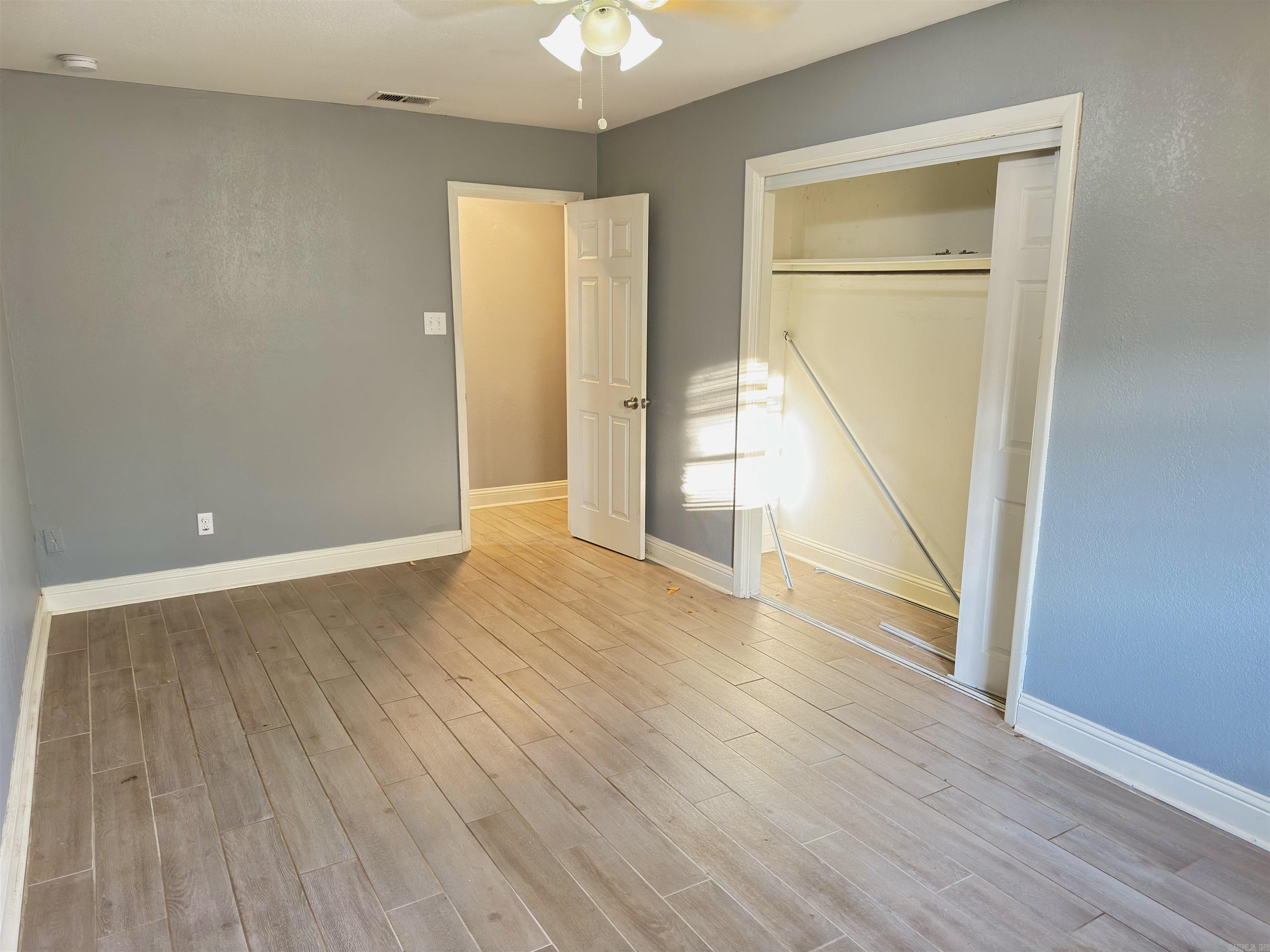 CAPITAL PLACE - Residential