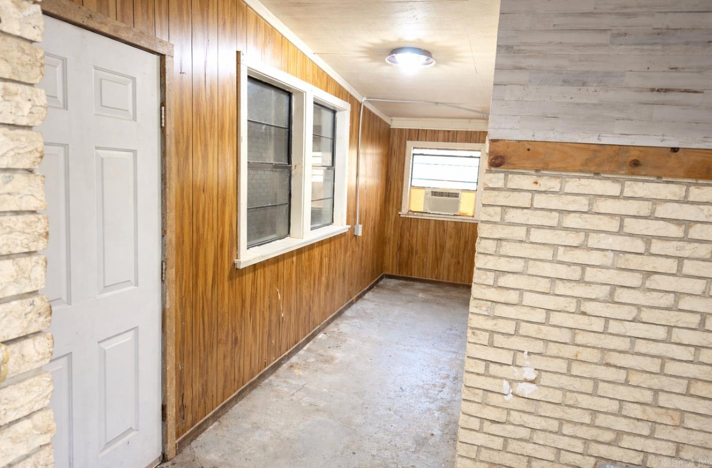 CAPITAL PLACE - Residential