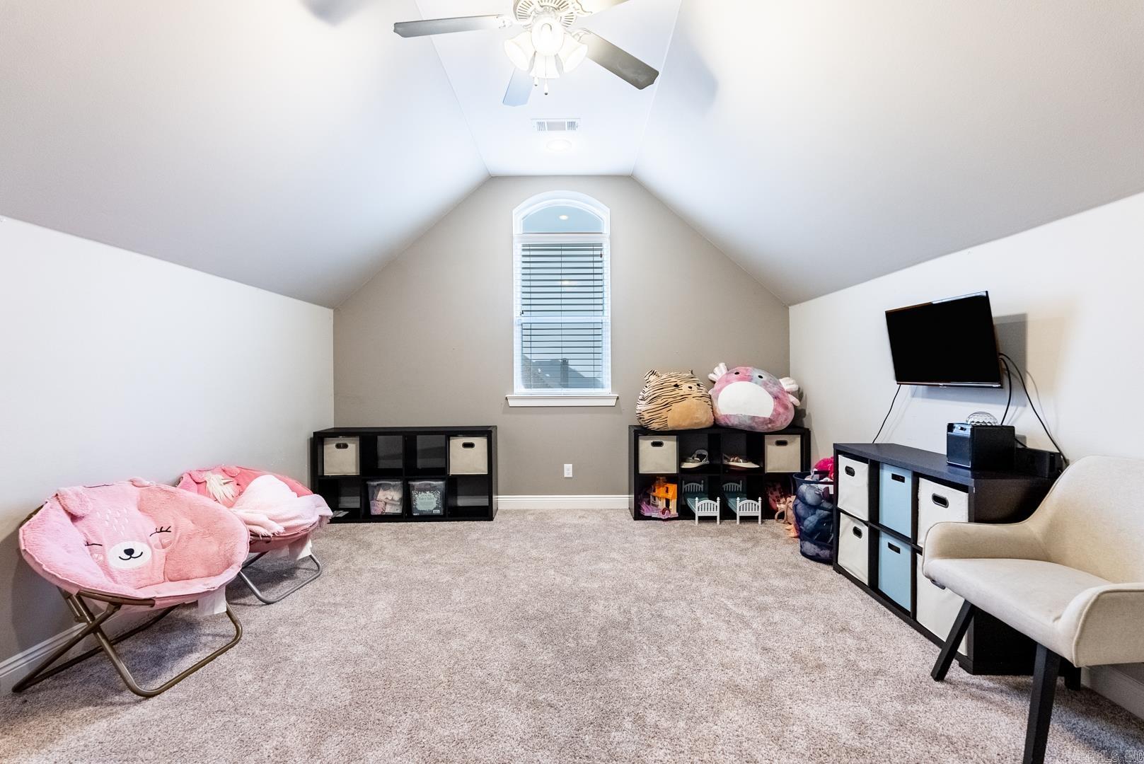 WINTERBROOK - Residential