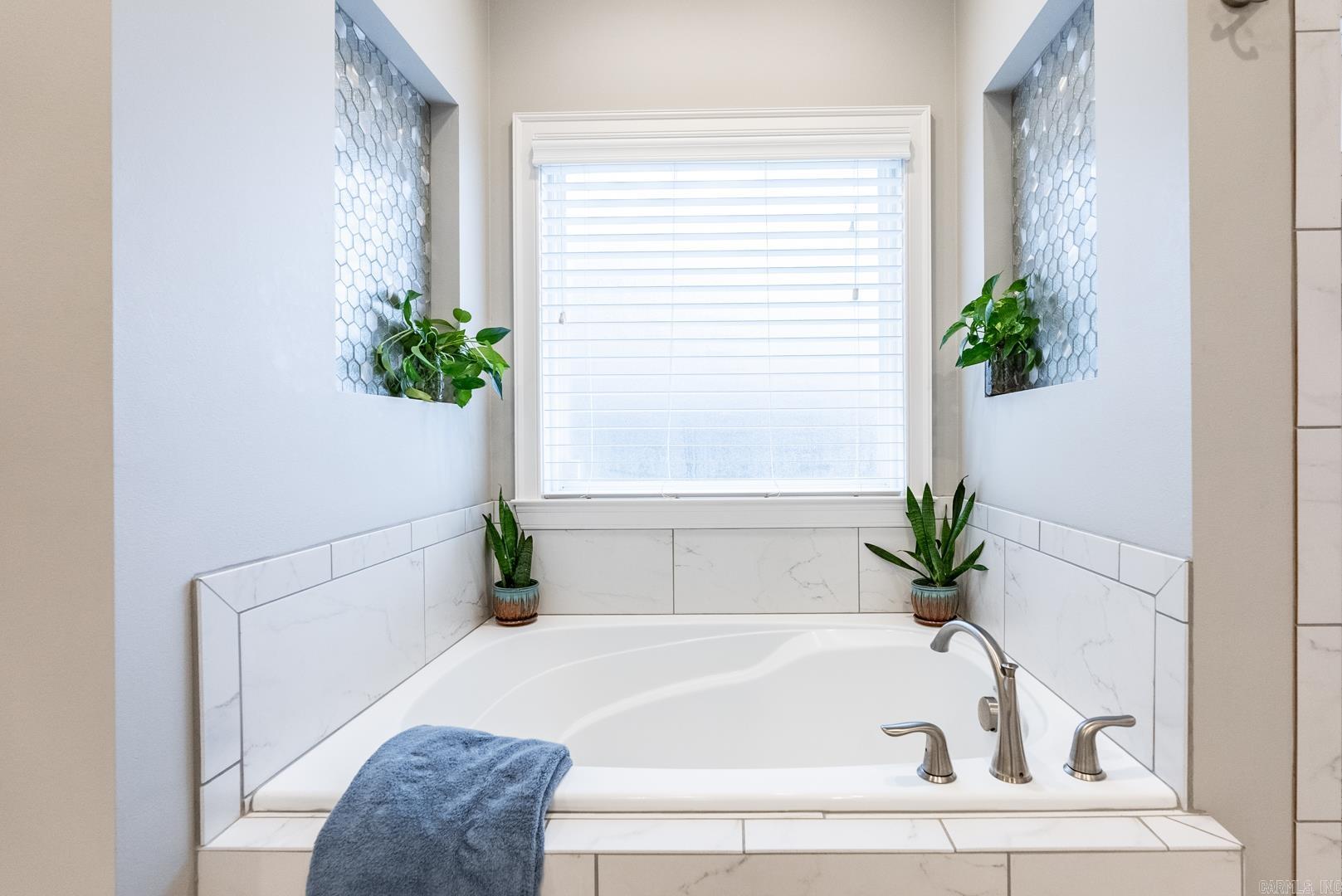 WINTERBROOK - Residential