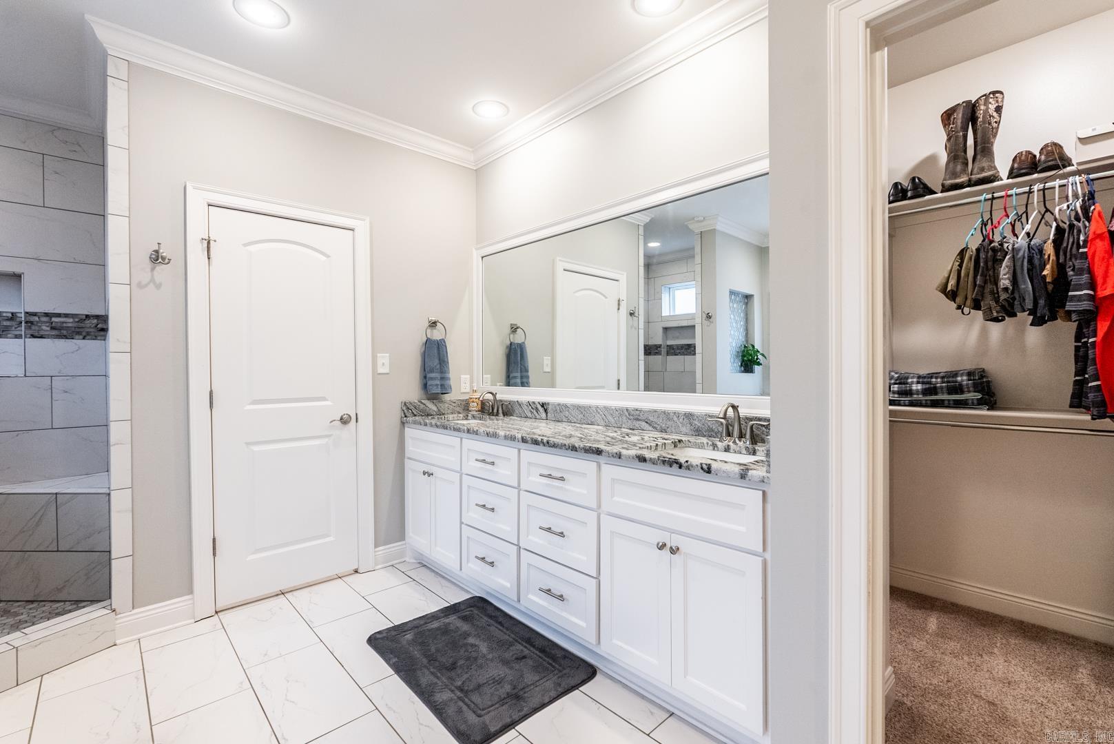 WINTERBROOK - Residential