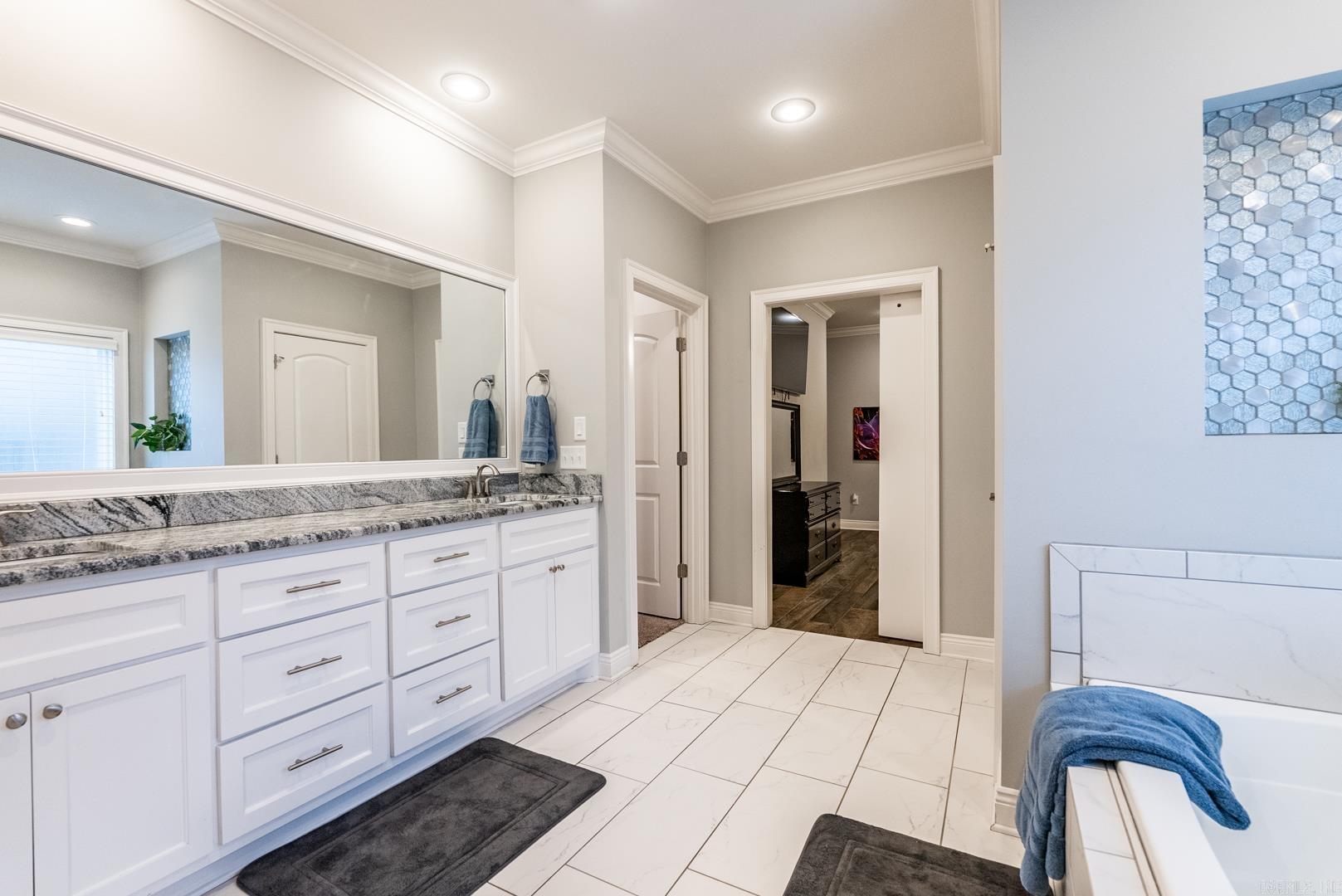 WINTERBROOK - Residential