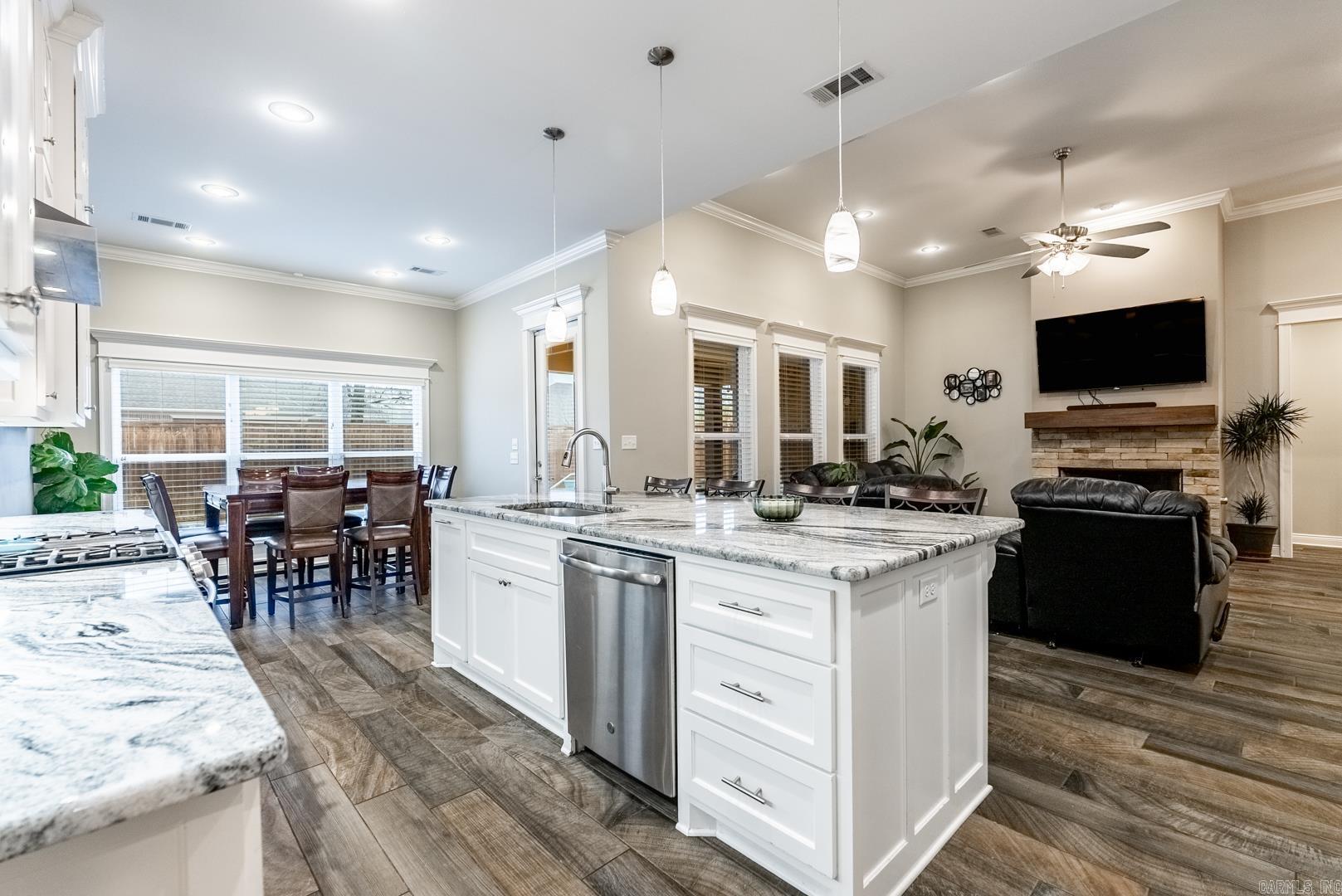 WINTERBROOK - Residential