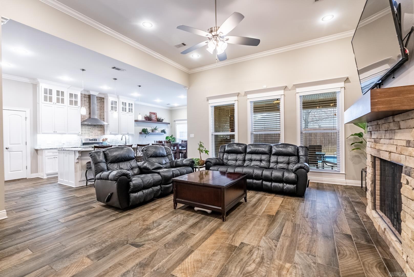 WINTERBROOK - Residential