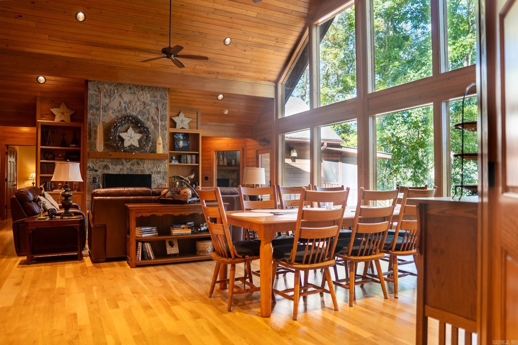 COW SHOALS - RIVER - Residential