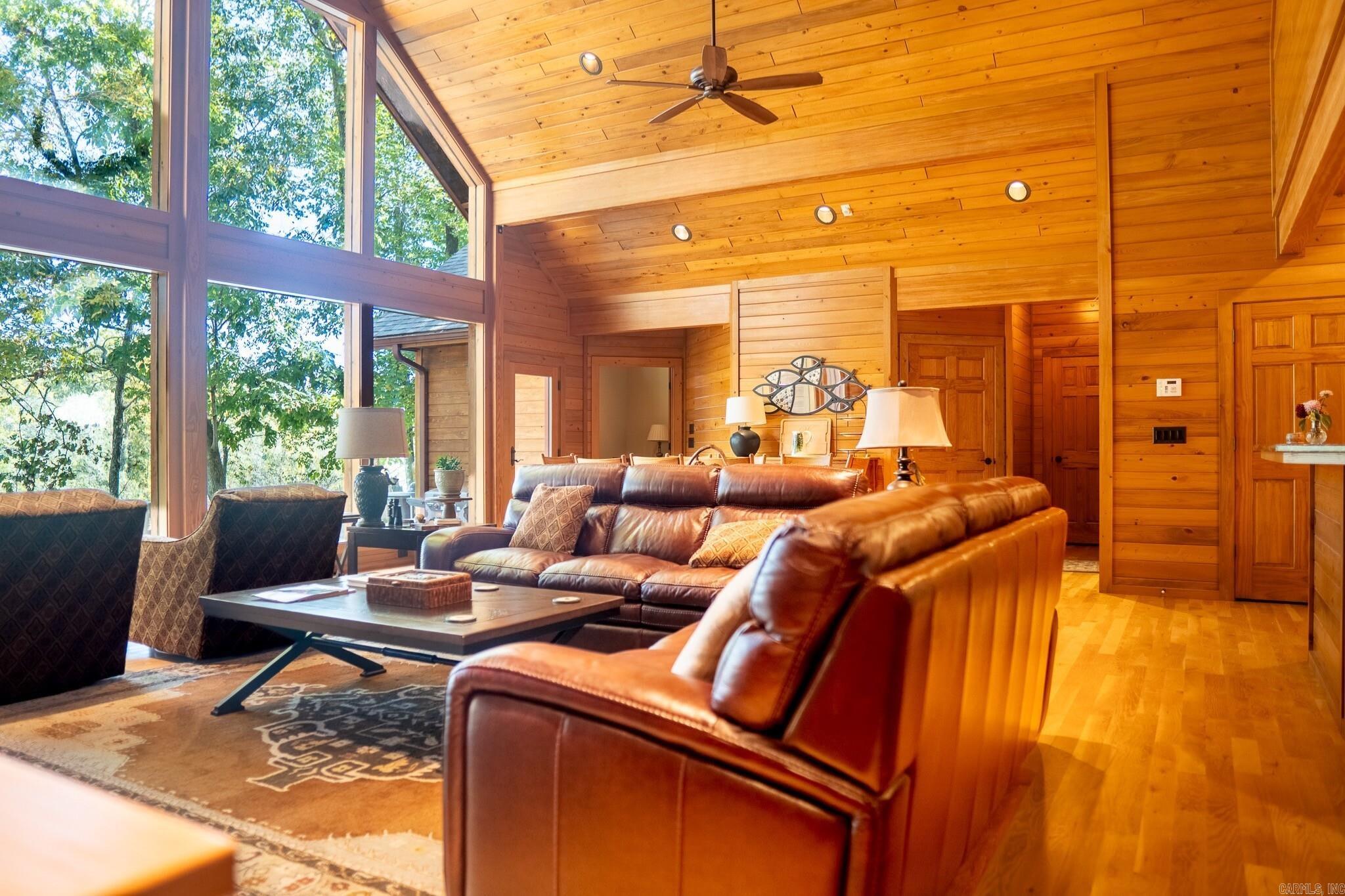 COW SHOALS - RIVER - Residential