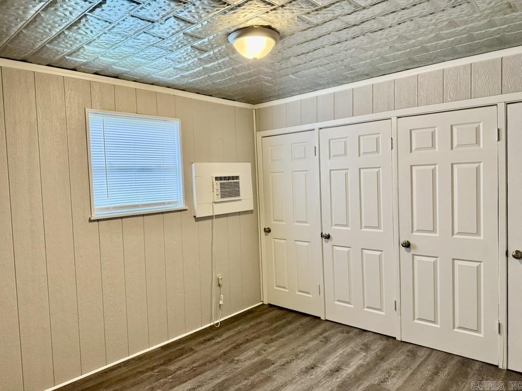 McHenry 1st - Residential Income