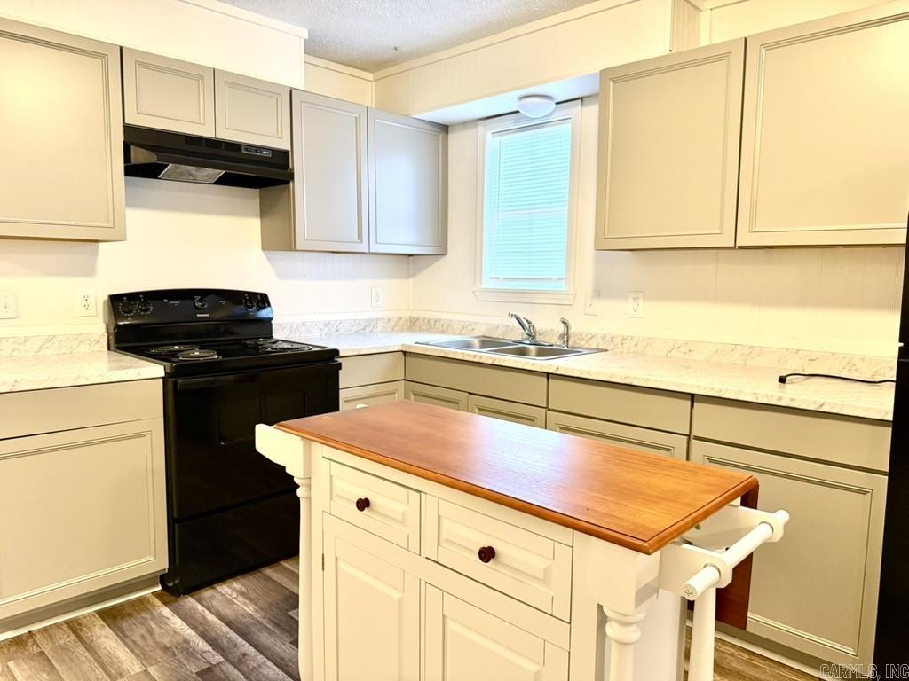 McHenry 1st - Residential Income