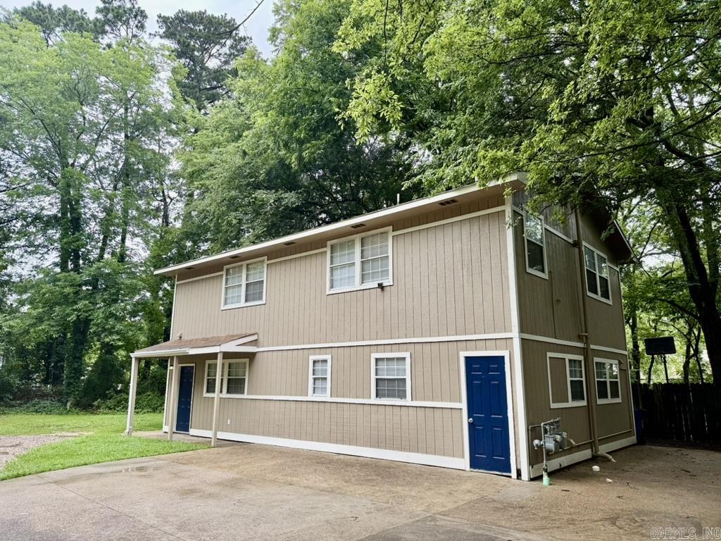 McHenry 1st - Residential Income