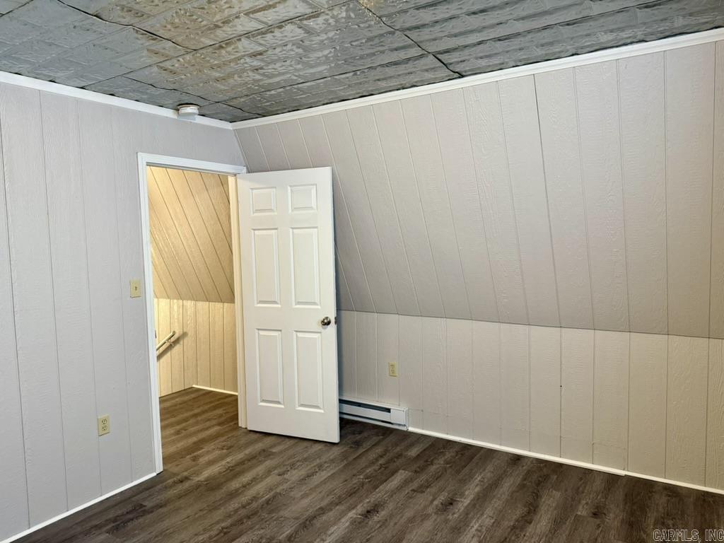 McHenry 1st - Residential Income