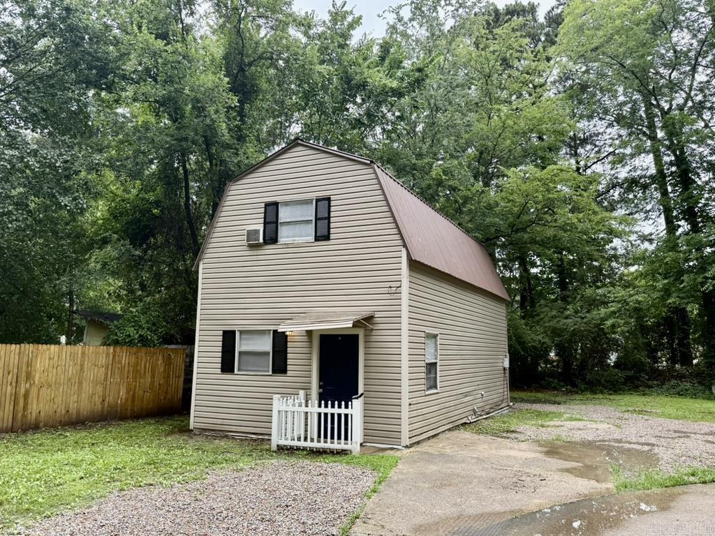 McHenry 1st - Residential Income