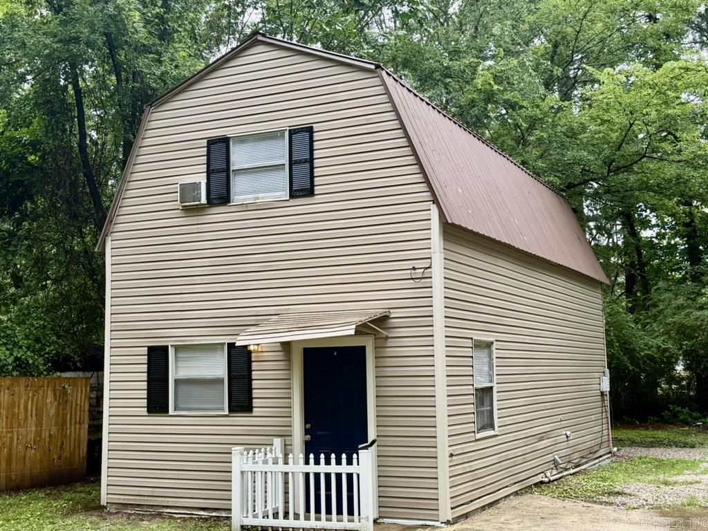 McHenry 1st - Residential Income