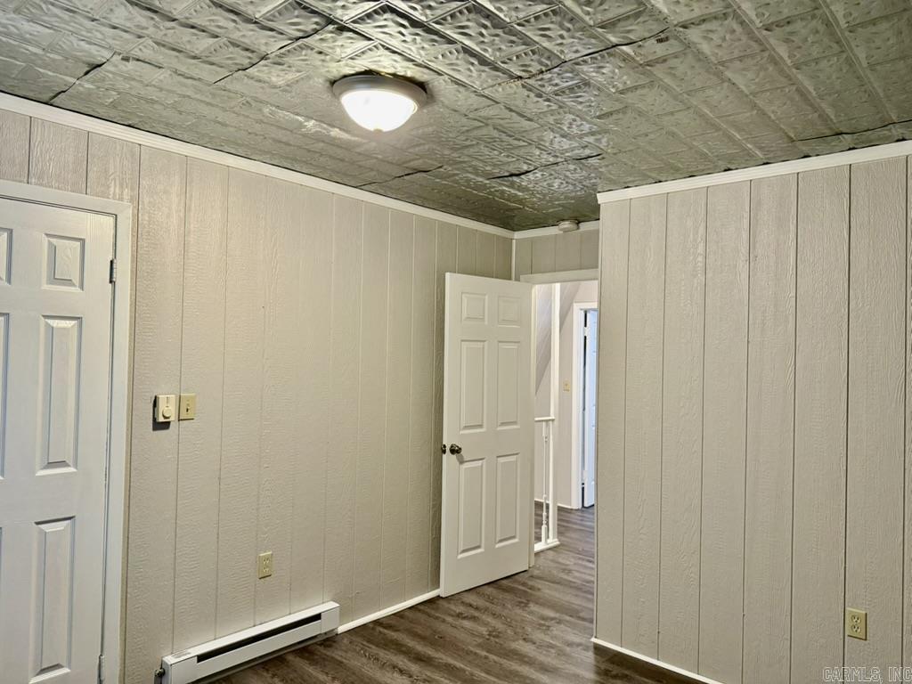 McHenry 1st - Residential Income