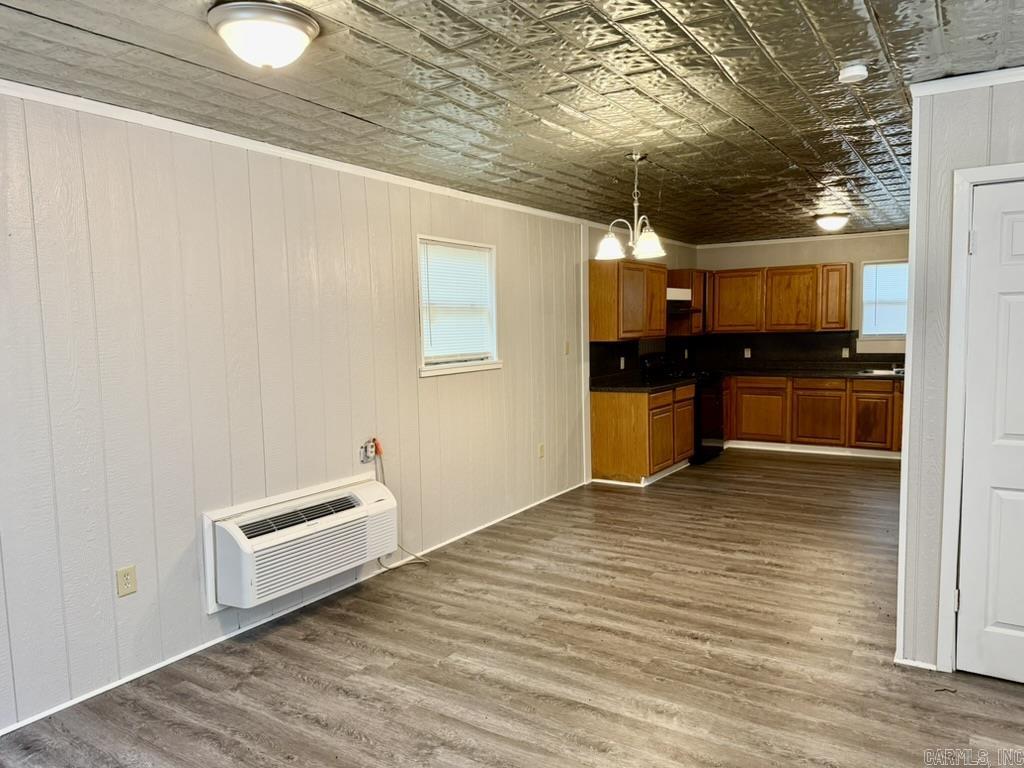 McHenry 1st - Residential Income