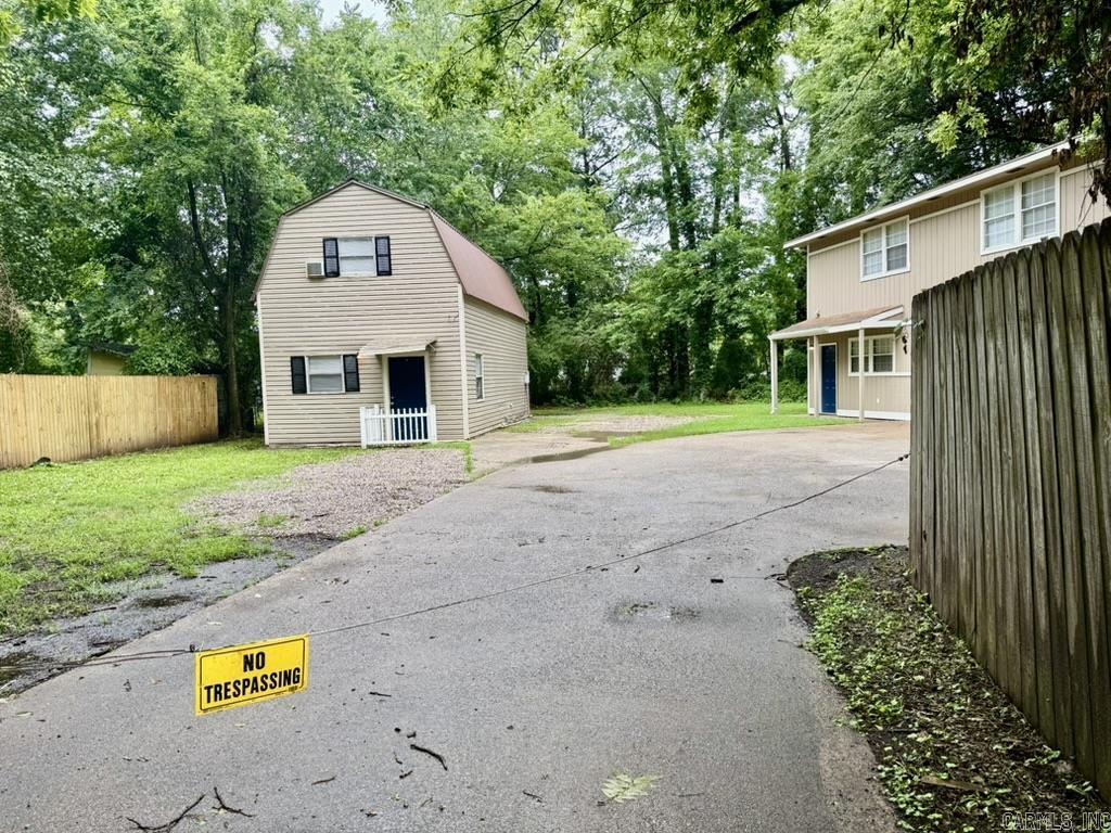 McHenry 1st - Residential Income