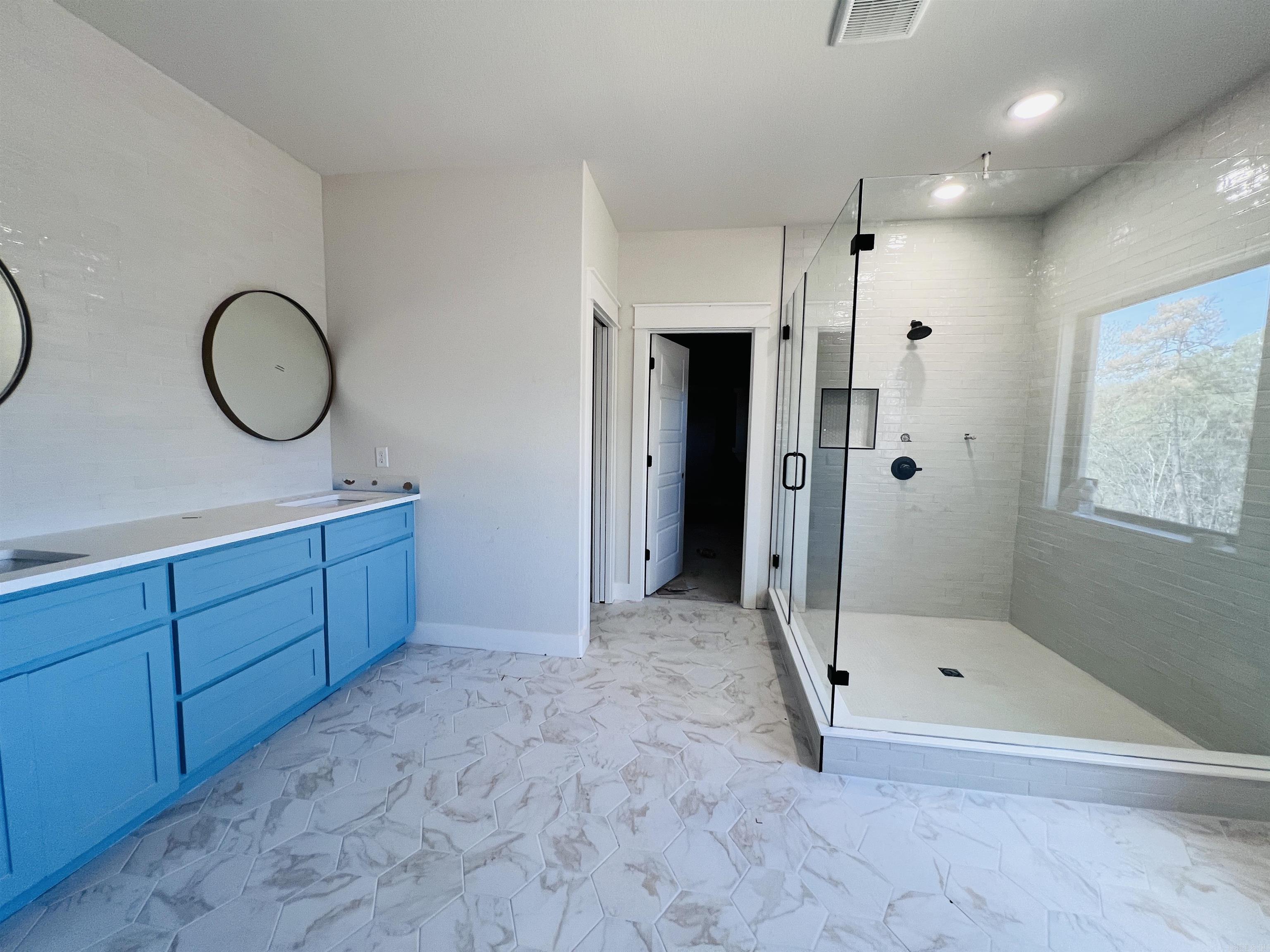 Hawks Point - Residential