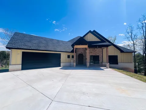 MLS: 25014172