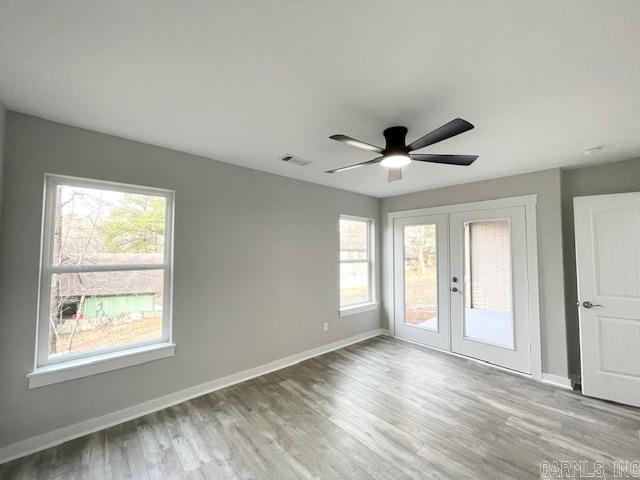 VALENCIA COURTS - Residential