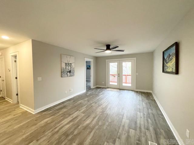 VALENCIA COURTS - Residential