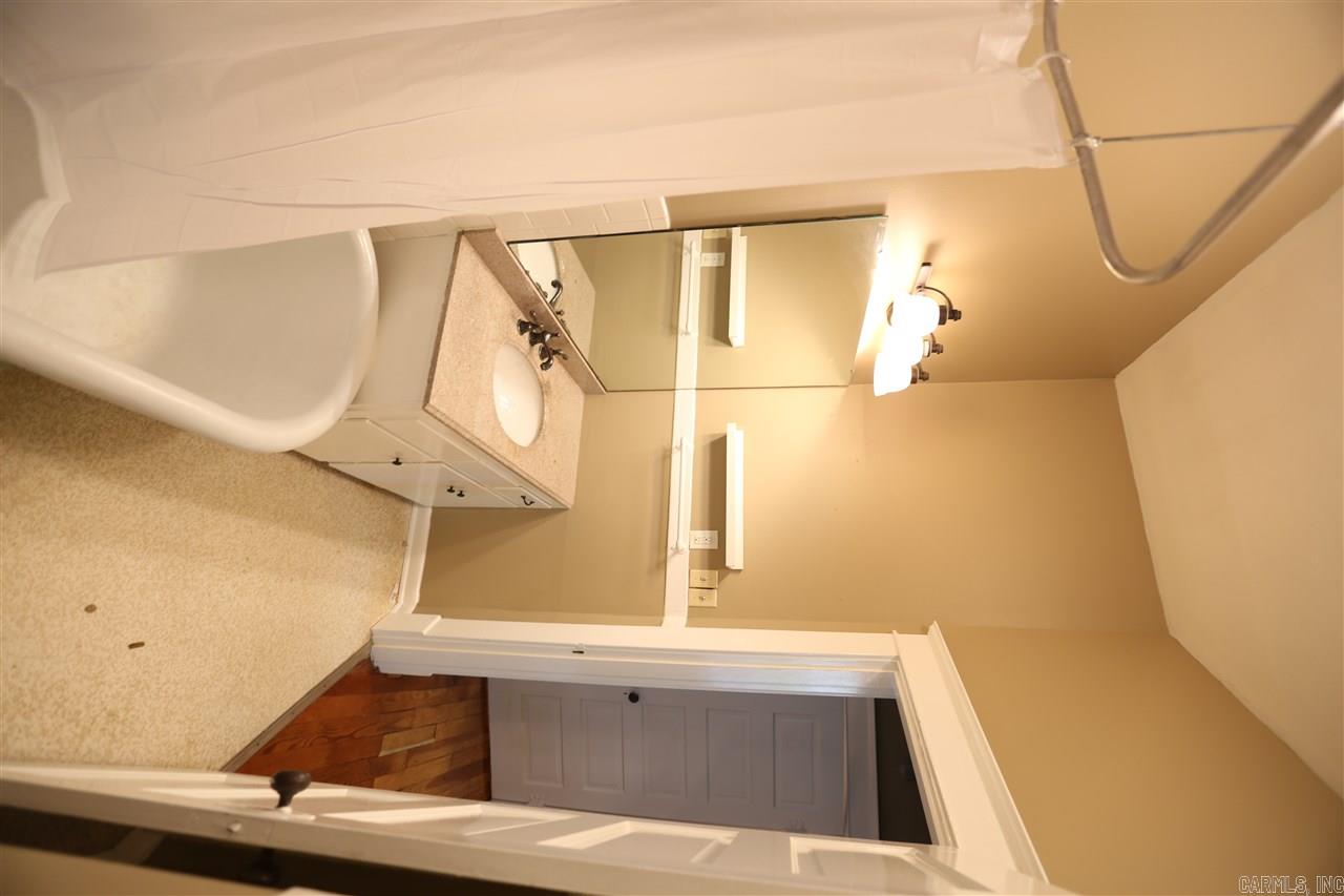 Elmhurst - Residential Lease