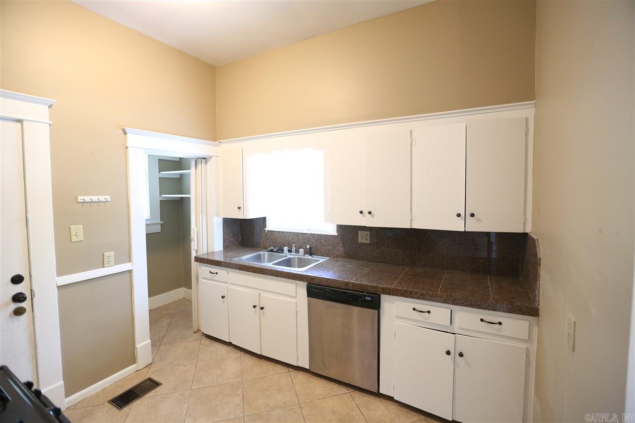 Elmhurst - Residential Lease