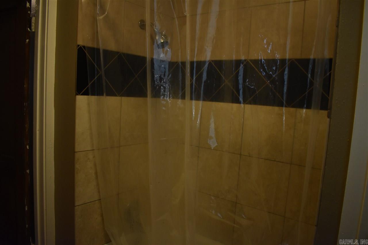 Hill Crest - Residential Lease