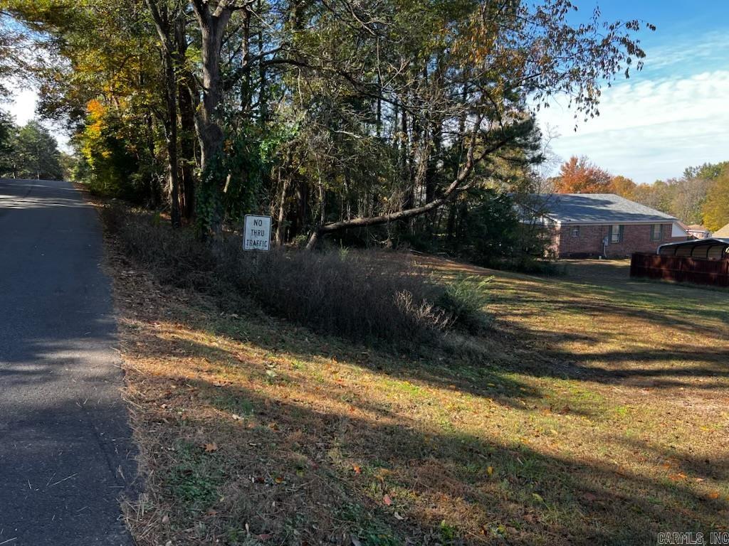 Searcy Outlots - Land