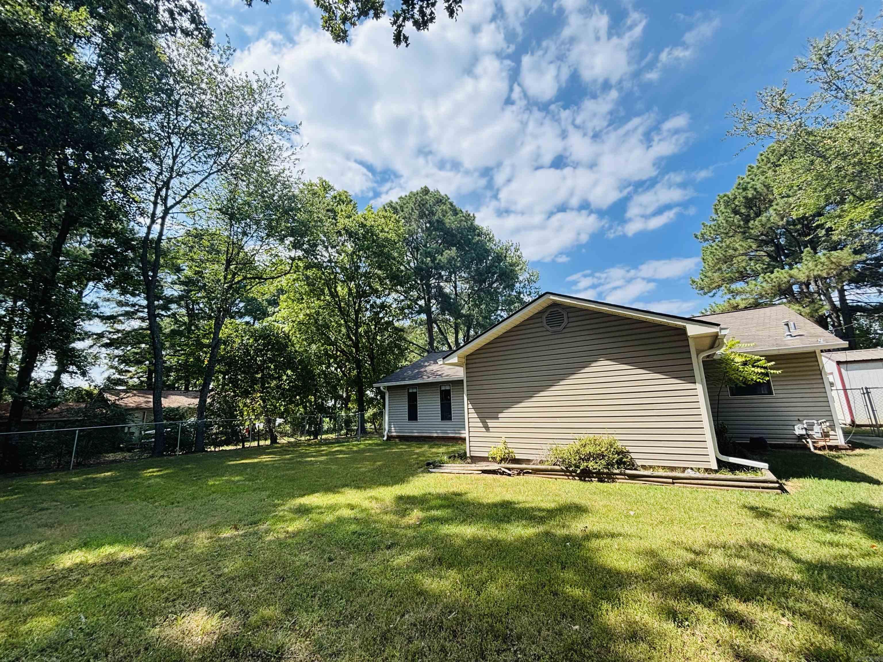 SOUTHSIDE M&B - Residential