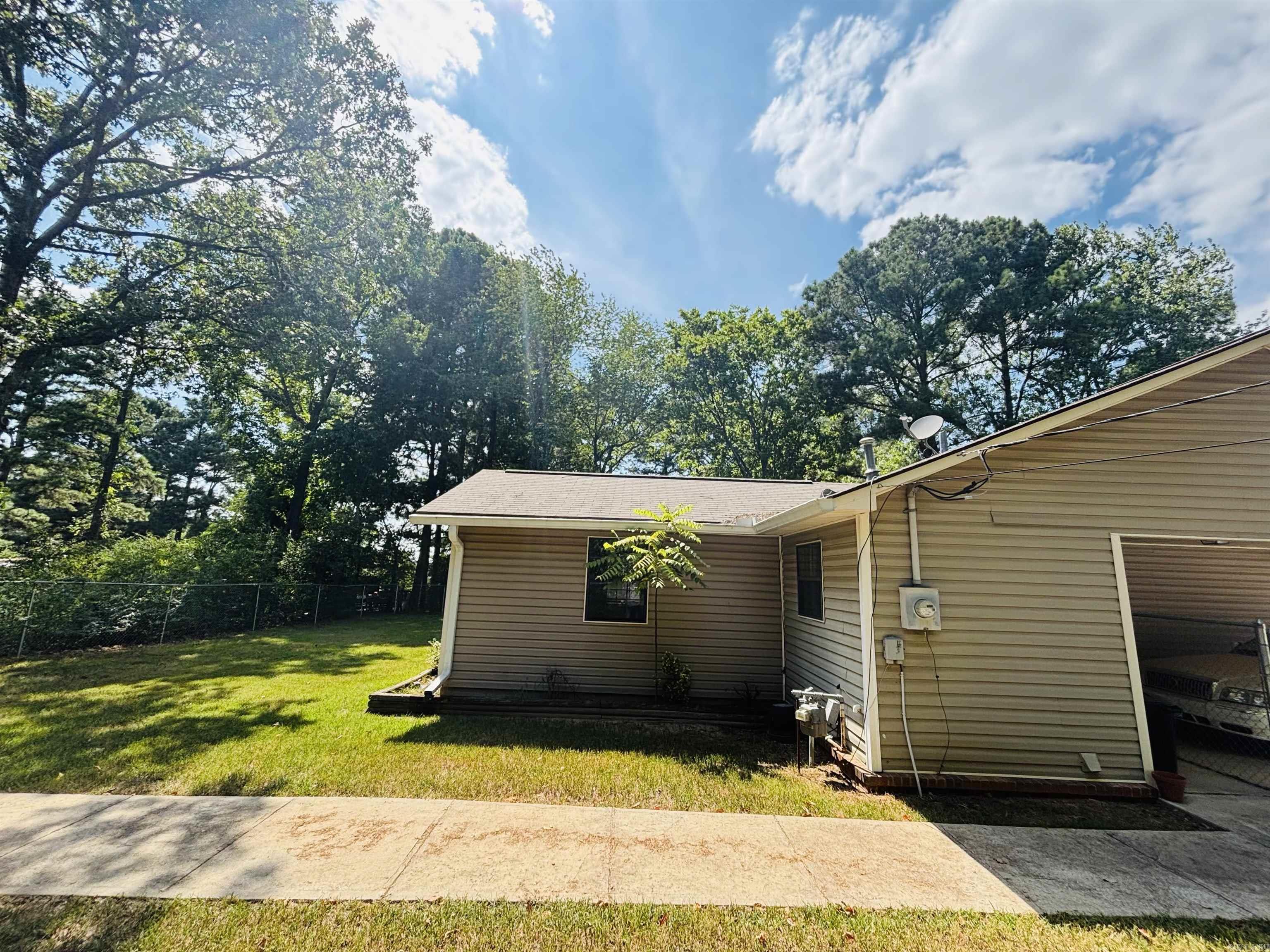 SOUTHSIDE M&B - Residential