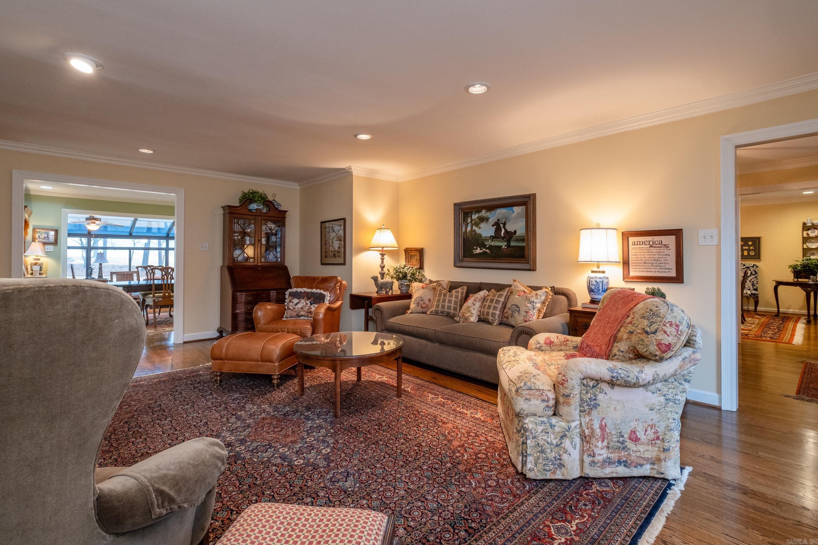 PLEASANT VALLEY - Residential