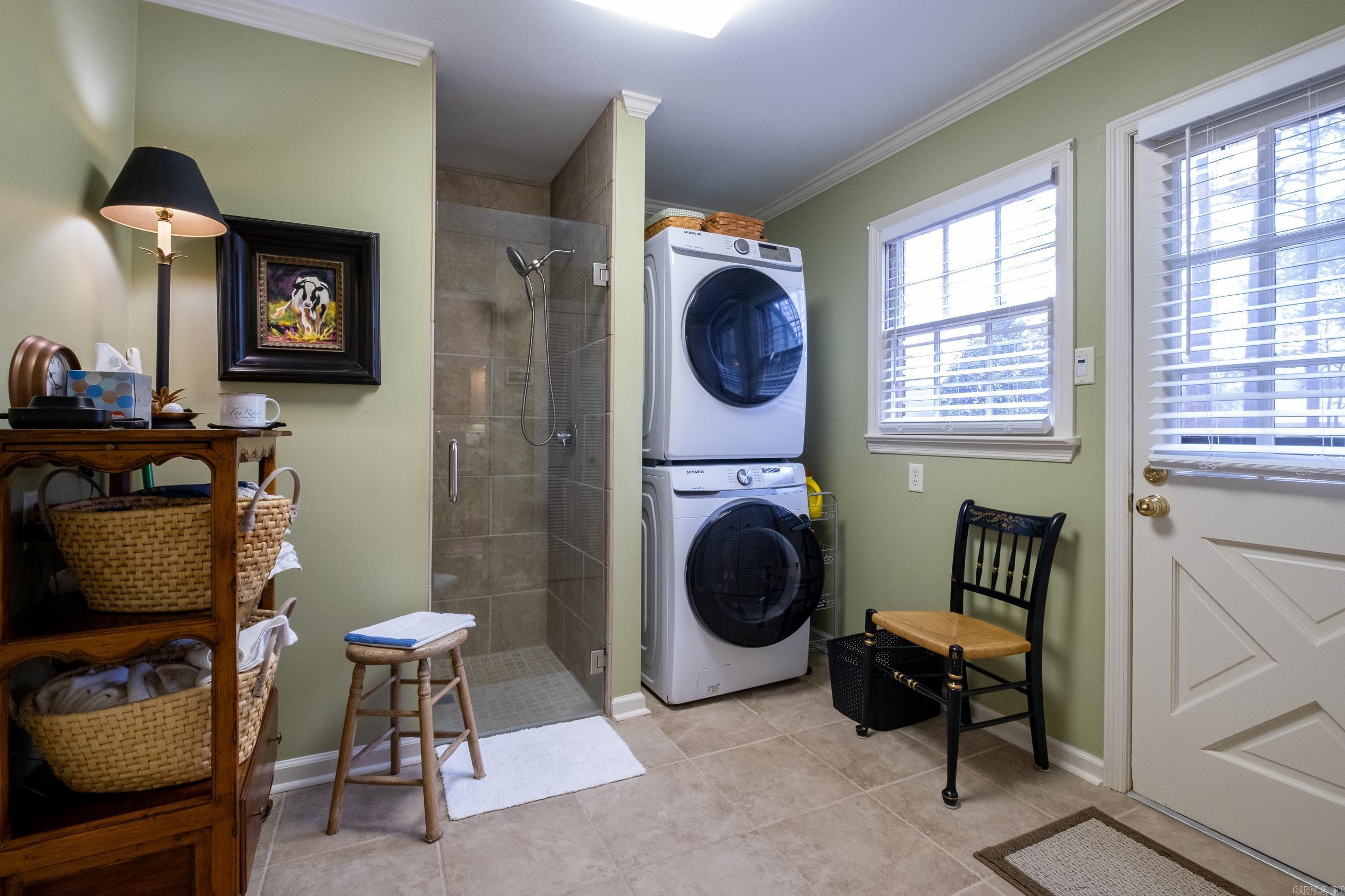 PLEASANT VALLEY - Residential