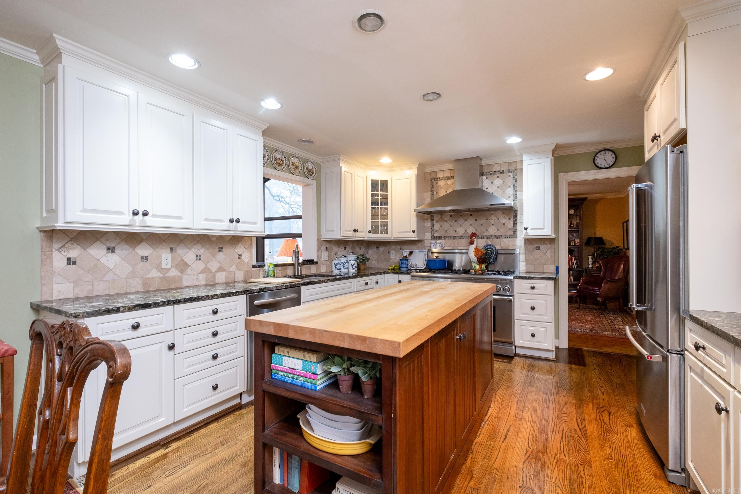 PLEASANT VALLEY - Residential