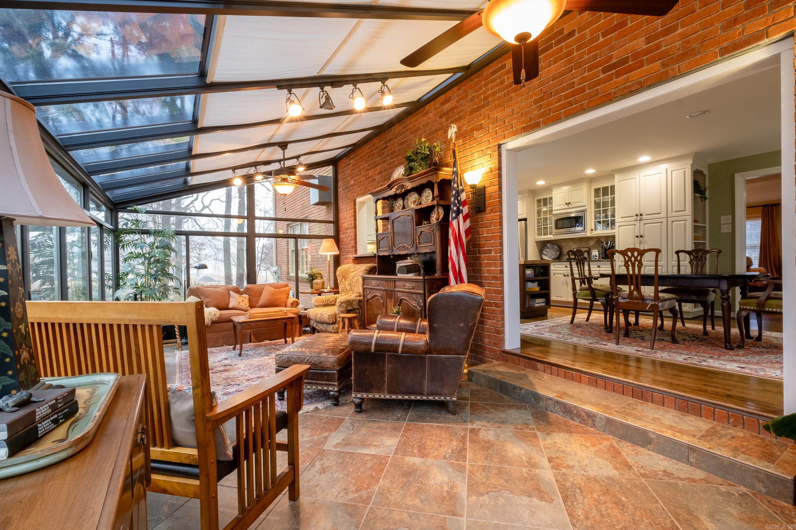 PLEASANT VALLEY - Residential