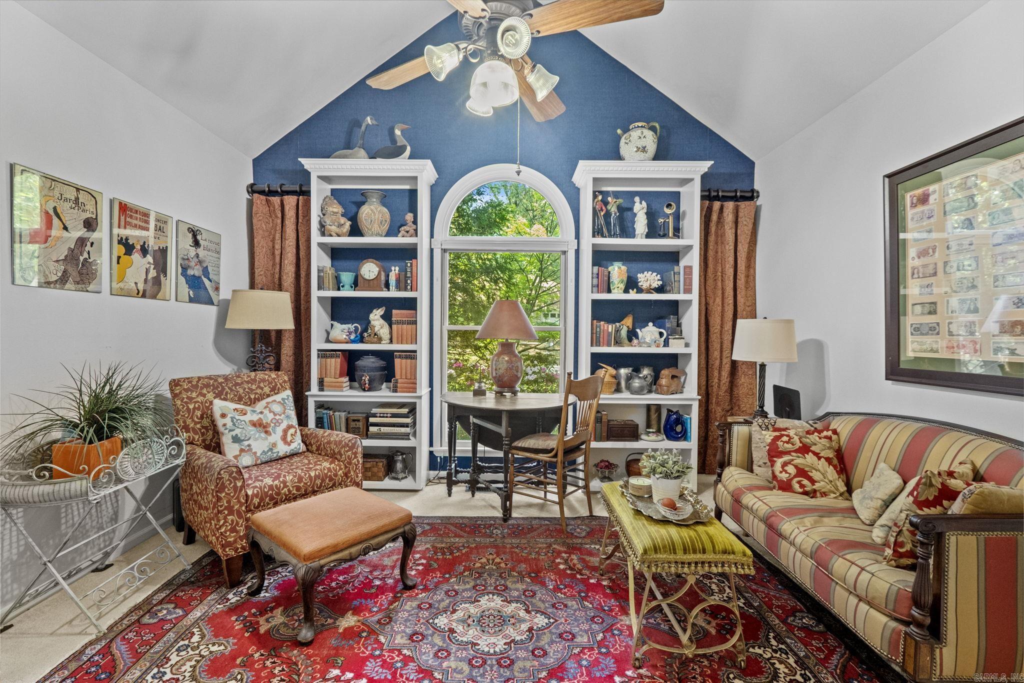 WINDSOR VALLEY ADDN - Residential