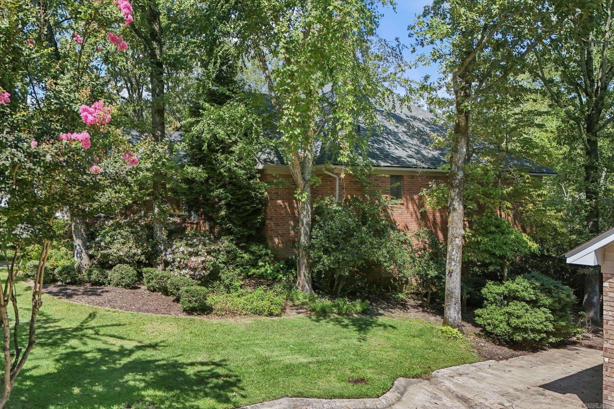 WINDSOR VALLEY ADDN - Residential