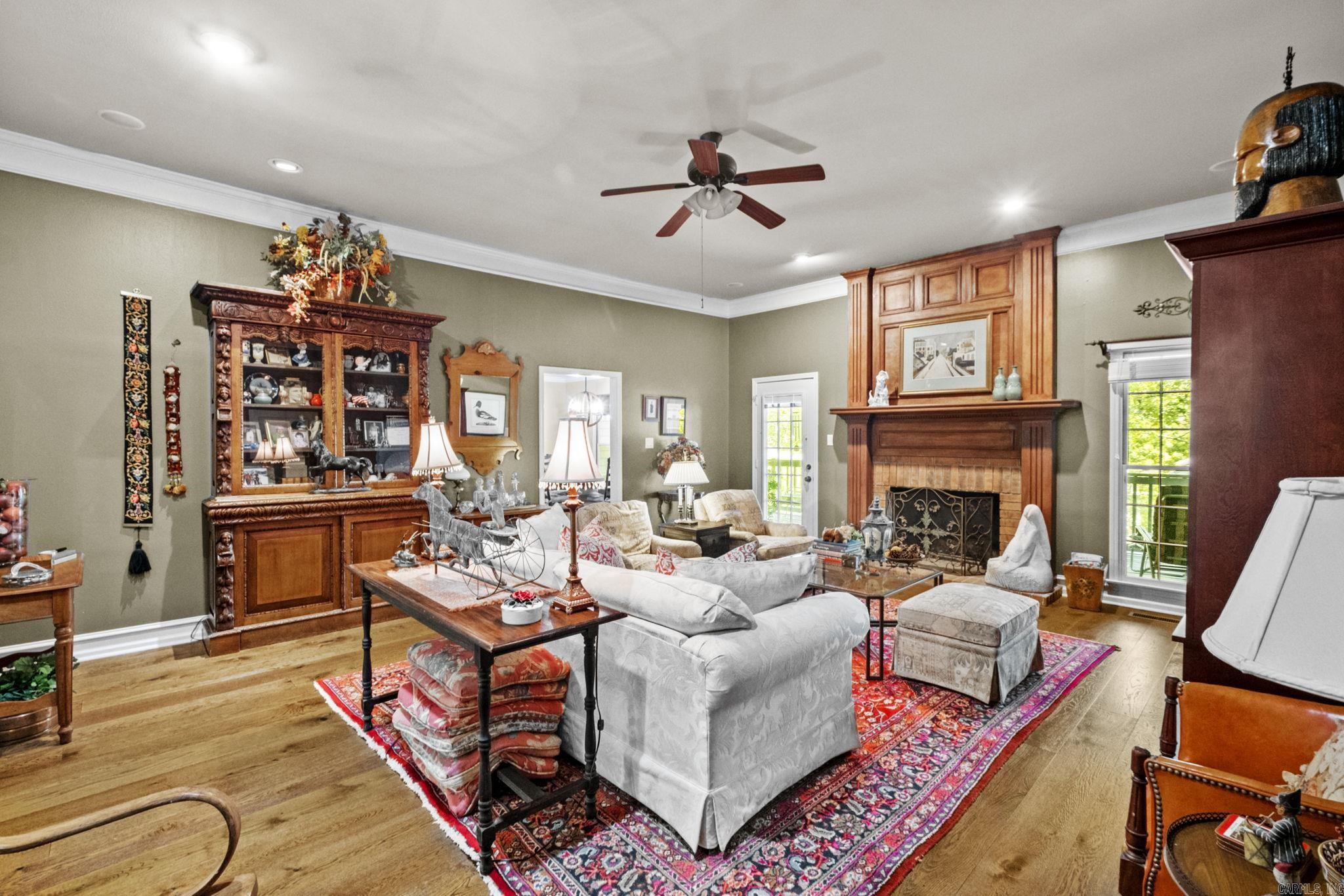 WINDSOR VALLEY ADDN - Residential