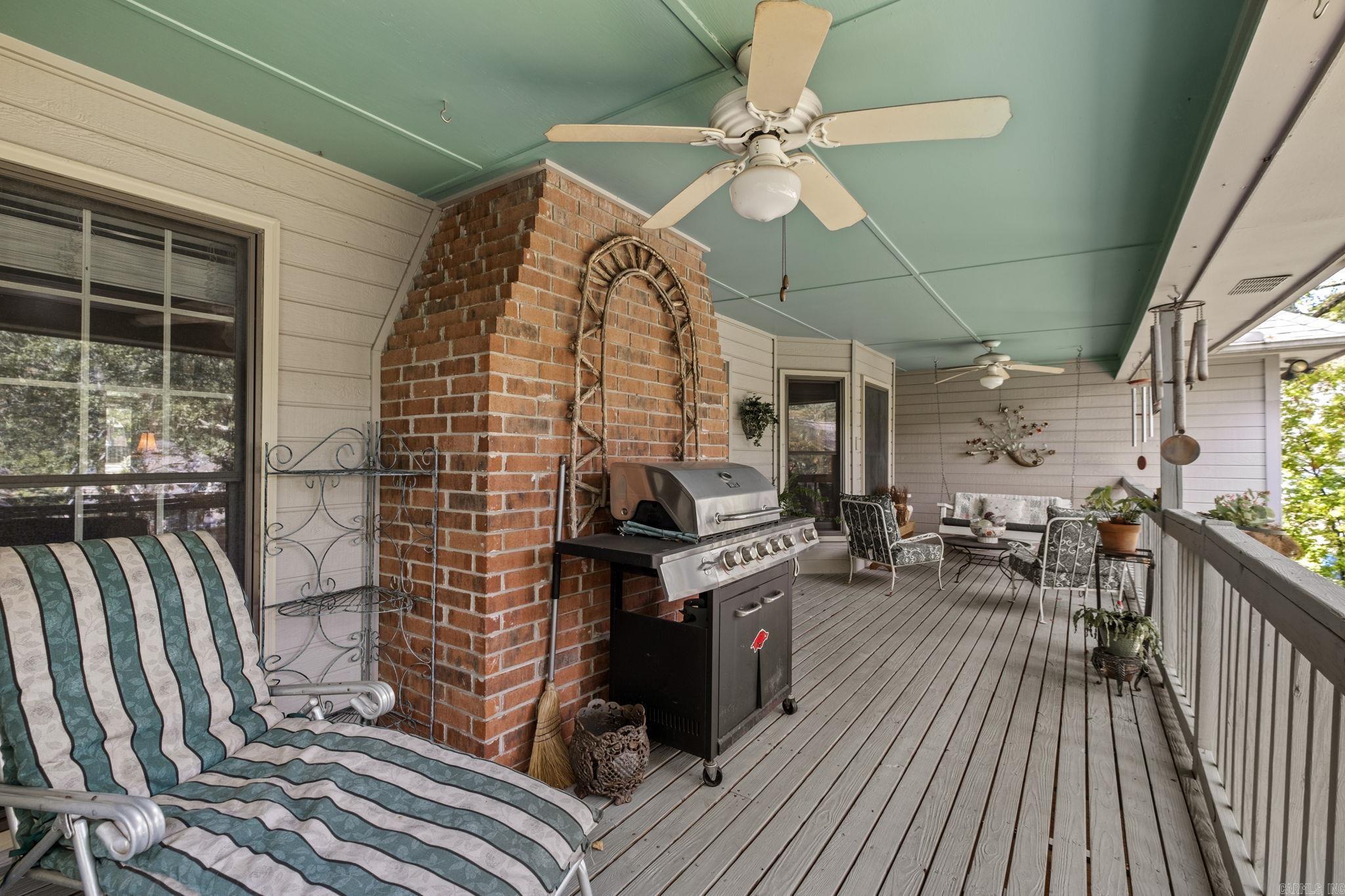 WINDSOR VALLEY ADDN - Residential