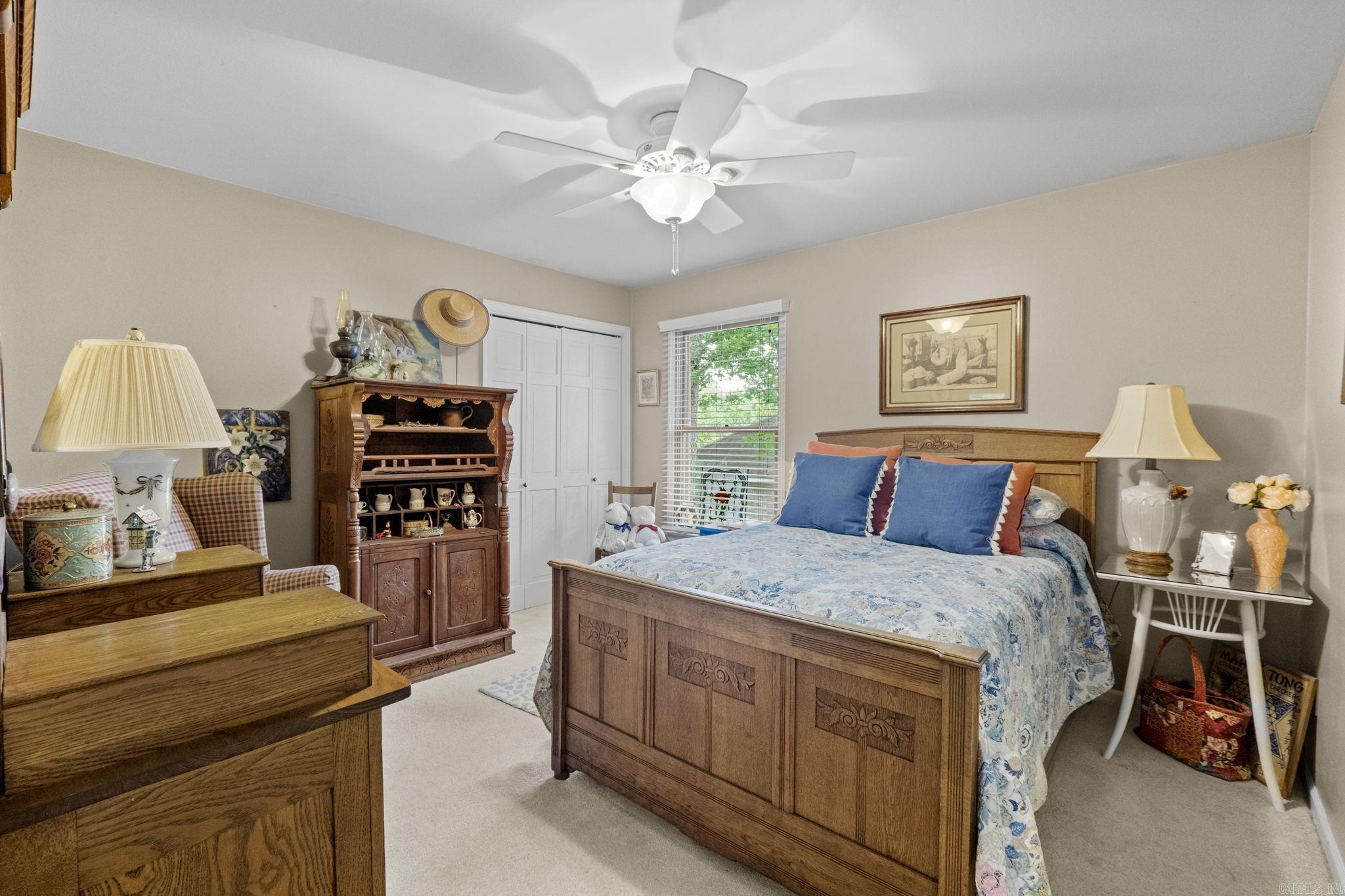 WINDSOR VALLEY ADDN - Residential