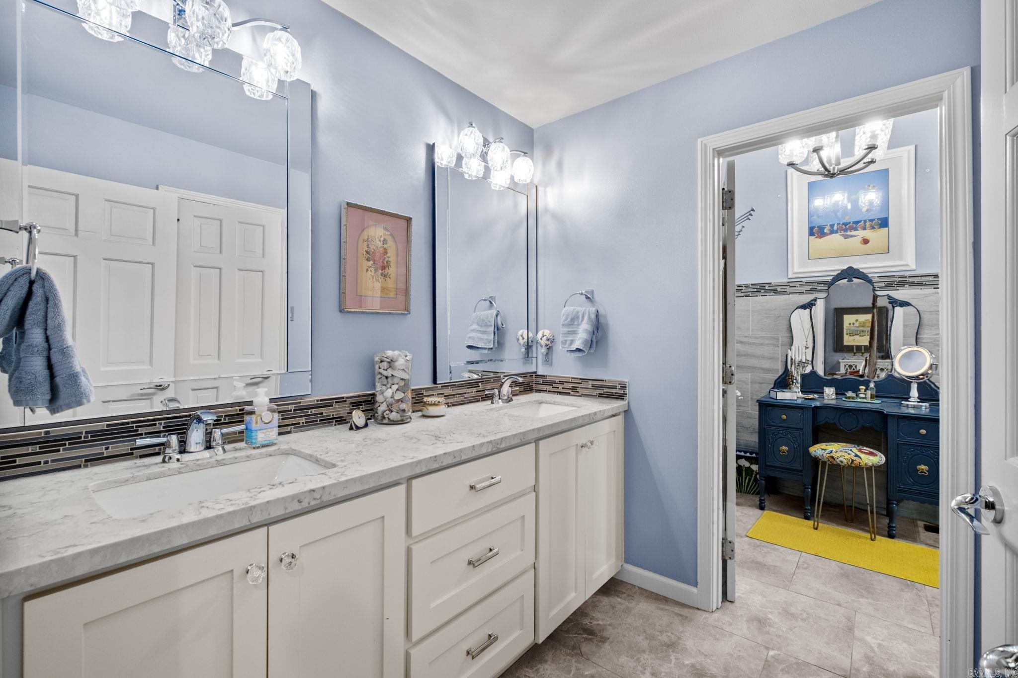 WINDSOR VALLEY ADDN - Residential