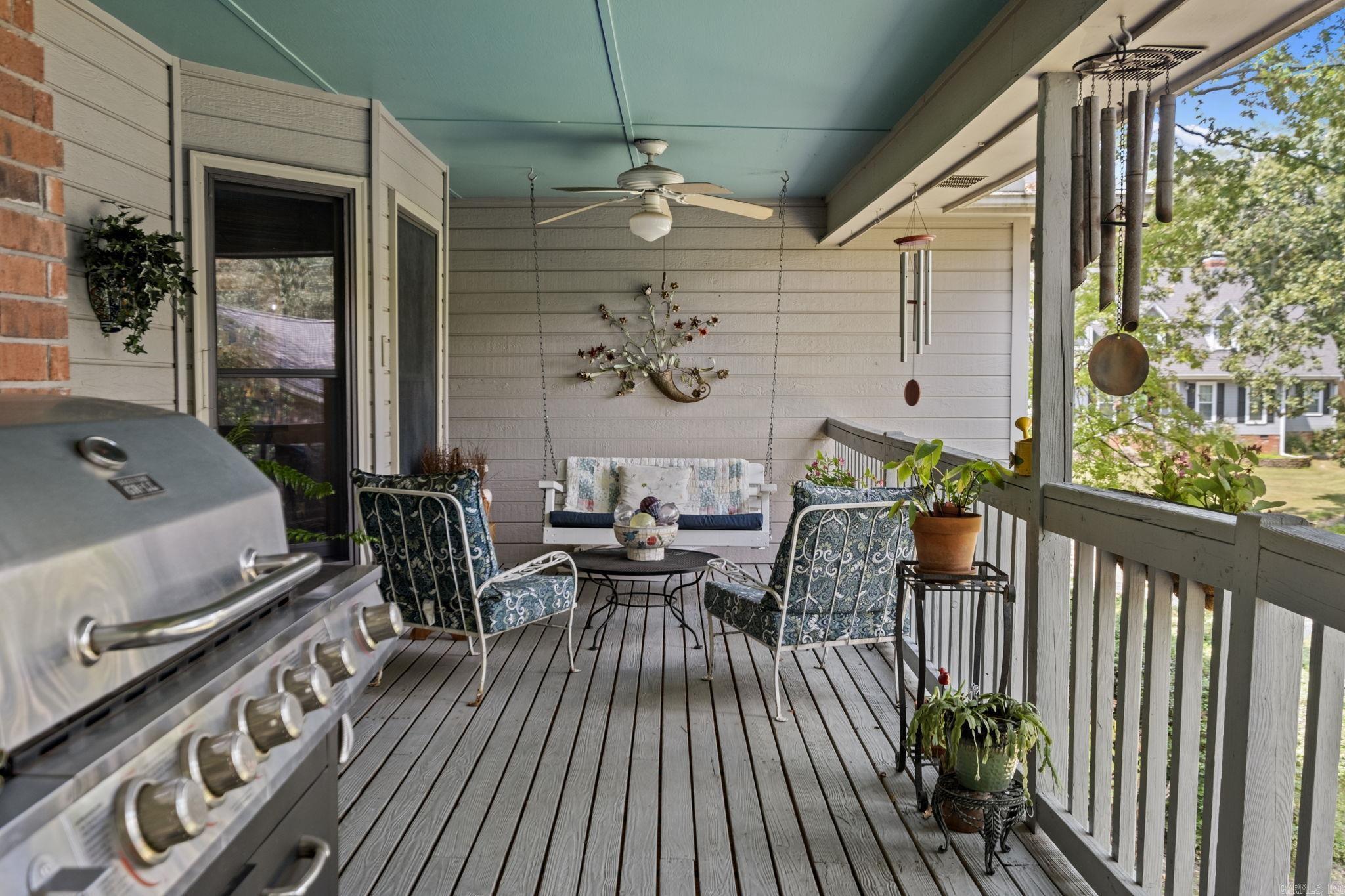 WINDSOR VALLEY ADDN - Residential