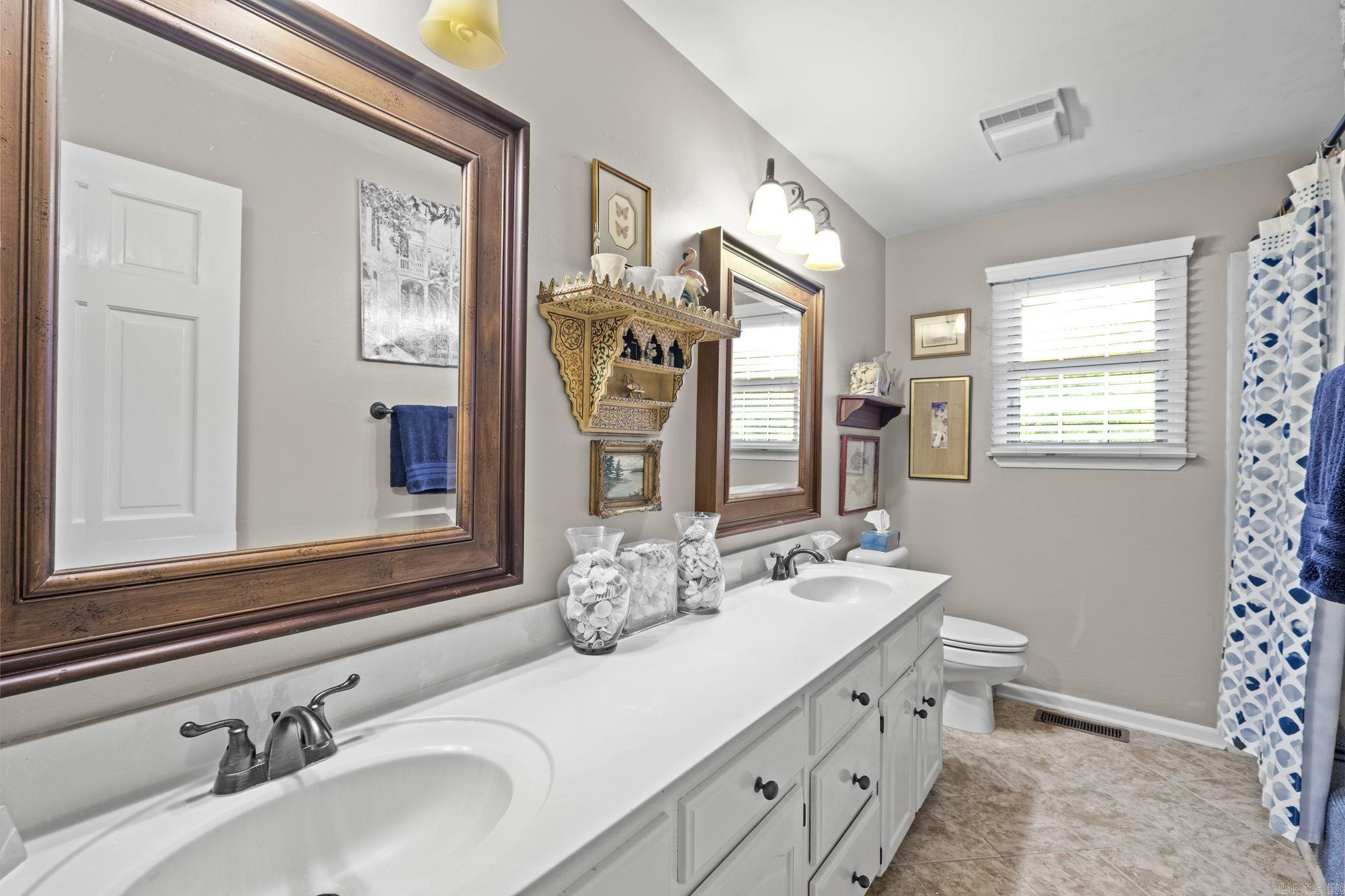 WINDSOR VALLEY ADDN - Residential